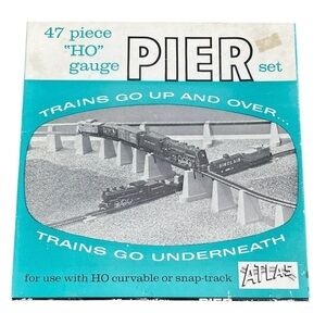 NIB Vintage Toy Atlas HO Gauge Pier Set 47 Piece Train Track Snap-Track Railroad